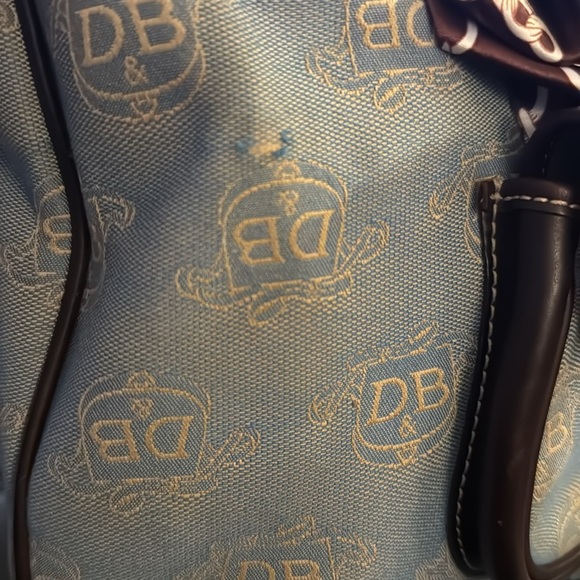 Dooney & Bourke East West Canvas / Leather Trim Donegal Crest Tote Shoulder Bag - Picture 15 of 16